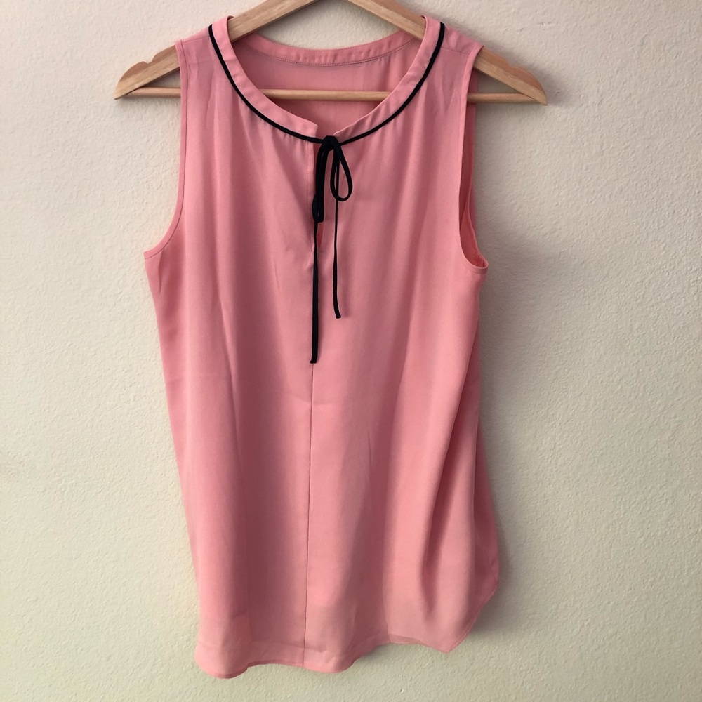 3/$21 Cute pink tank with bow tie detail